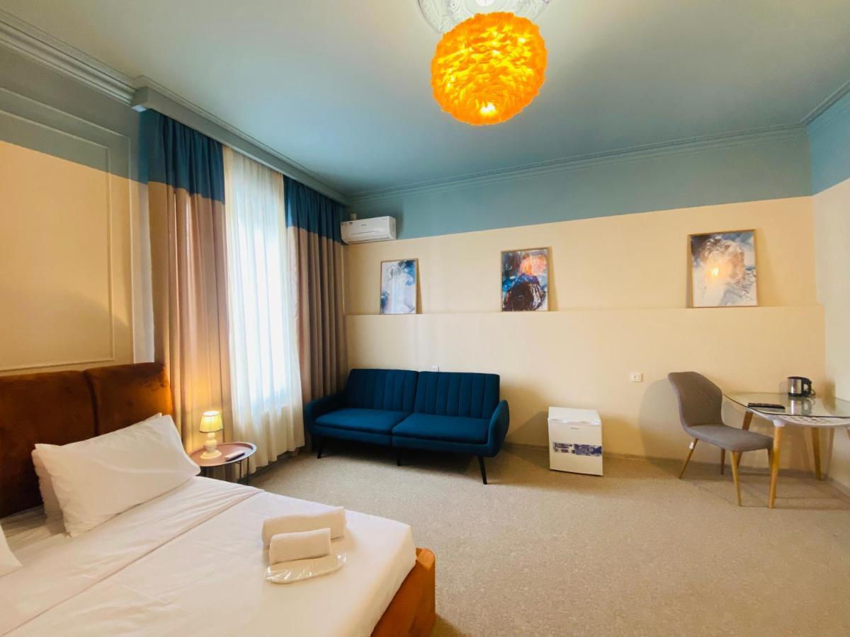 Mose Art Hotel Tbilisi Exterior foto